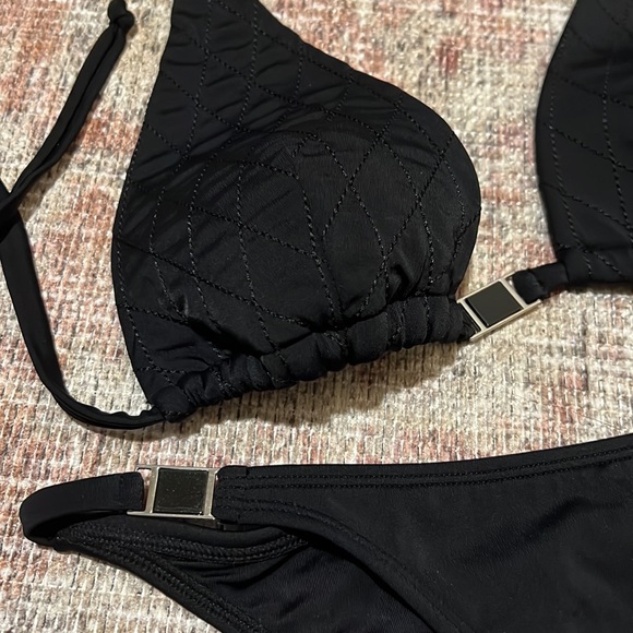 Black 2 piece bikini 👙 from Express.  Sized Medium - Picture 2 of 7